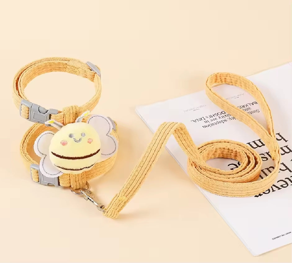 Kitten Harness Vest With Wing Decoration,