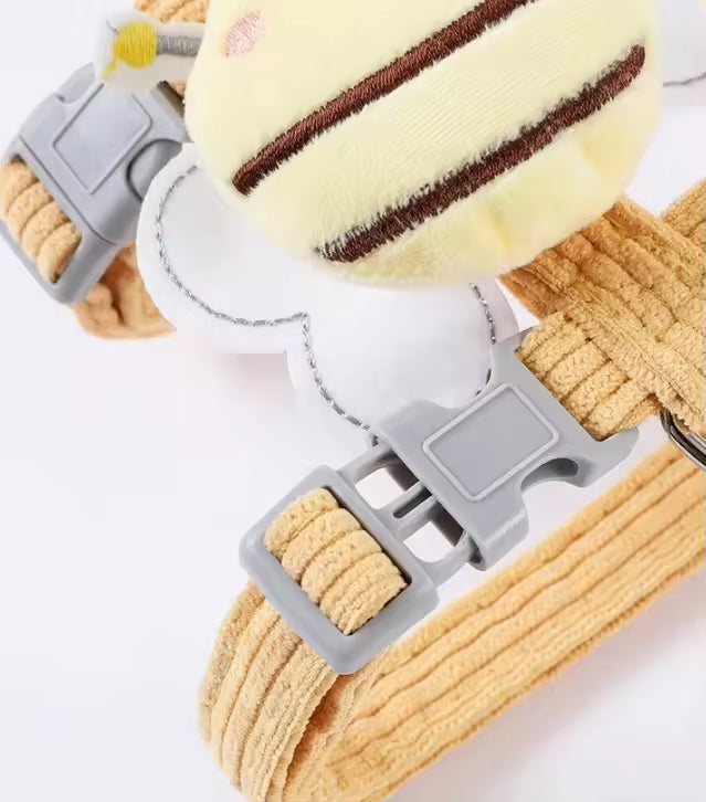 Kitten Harness Vest With Wing Decoration,